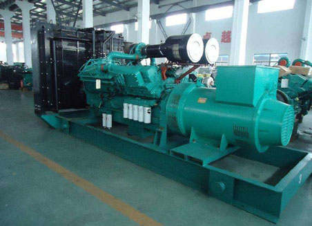 托克逊800kw康明斯柴油发电机组图片 托克逊800kw康明斯柴油发电机组图片